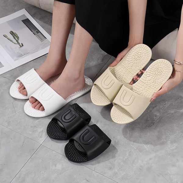 Foldable Travel Slippers – Non-Slip, Lightweight, Indoor & Outdoor